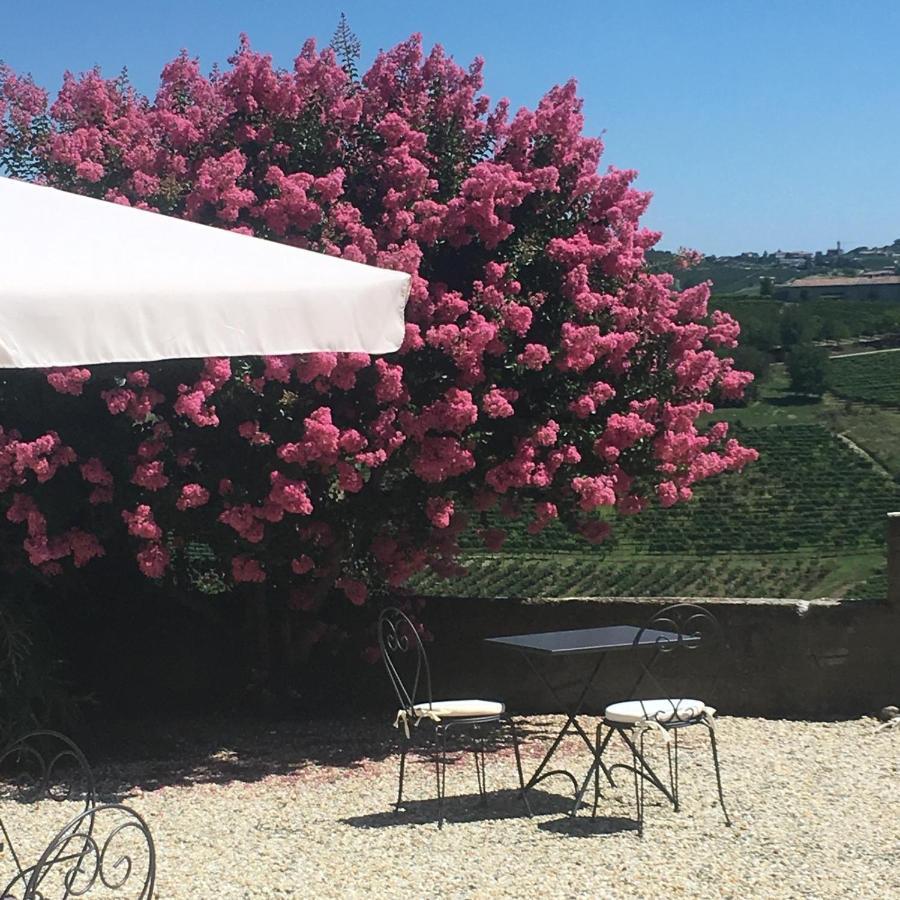 Tenuta Le More Calosso Eksteriør bilde